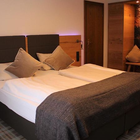 משדה Hotel Hollaender Hof מראה חיצוני תמונה