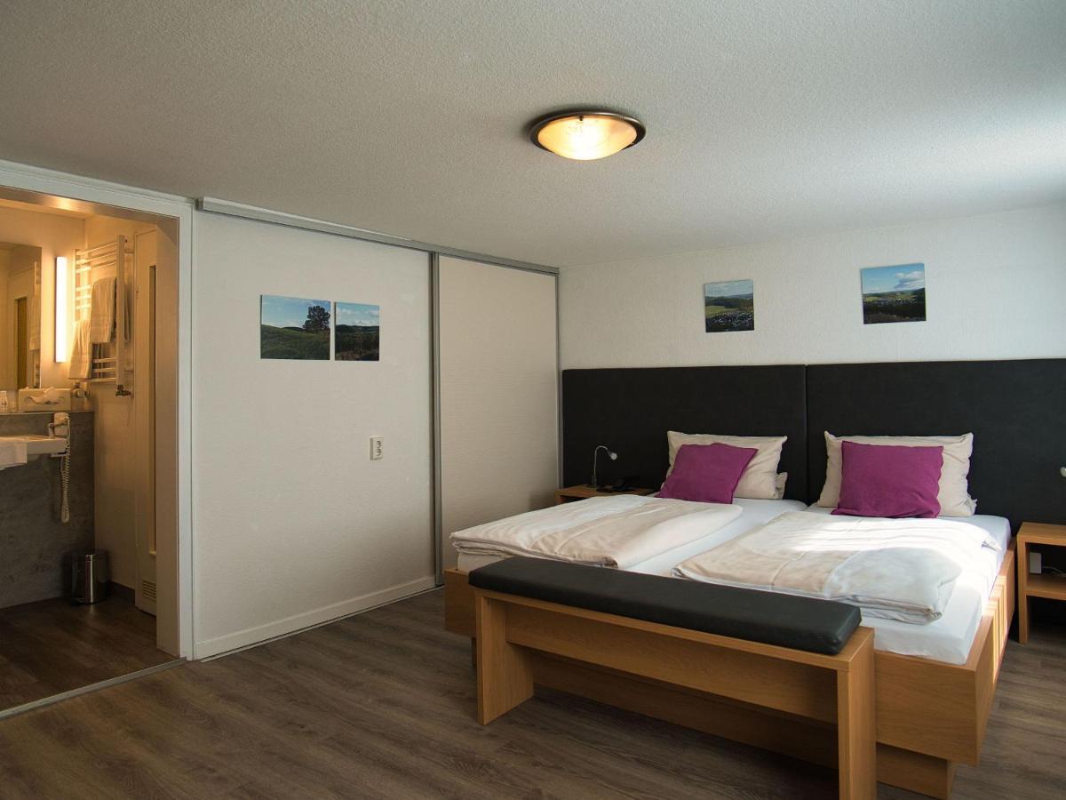 משדה Hotel Hollaender Hof מראה חיצוני תמונה